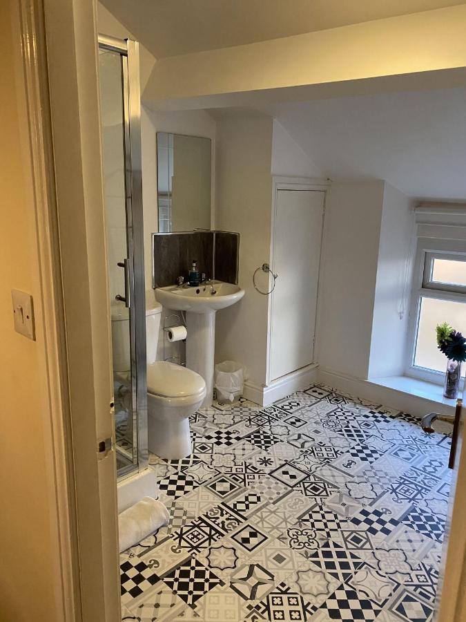 Number 19 Guest House - Self Check In - Under 4 Miles From Barrow In Furness Dalton in Furness Extérieur photo